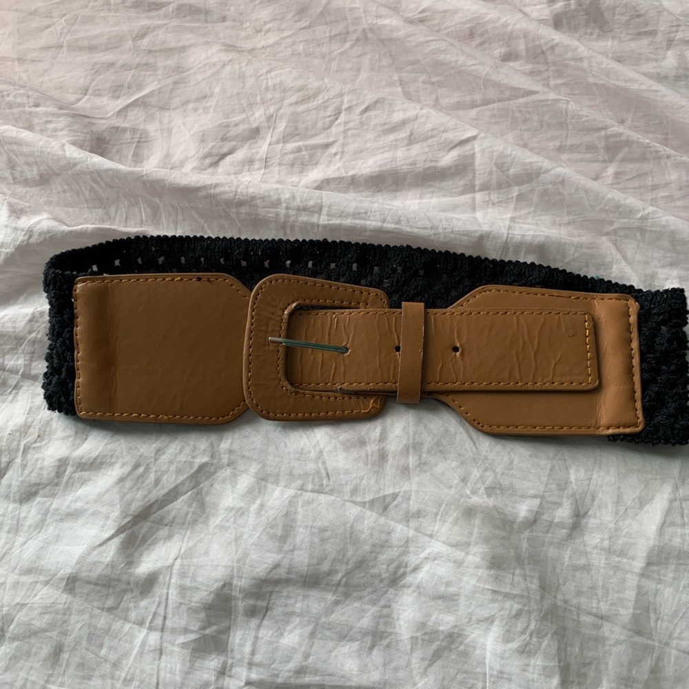 black knit belt